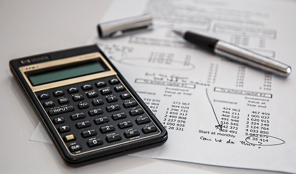 Quels sont les impôts qu'une entreprise doit payer ?