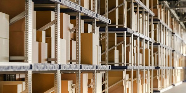 Solution de stockage en BTP : l'importance de la rampe de rétraction